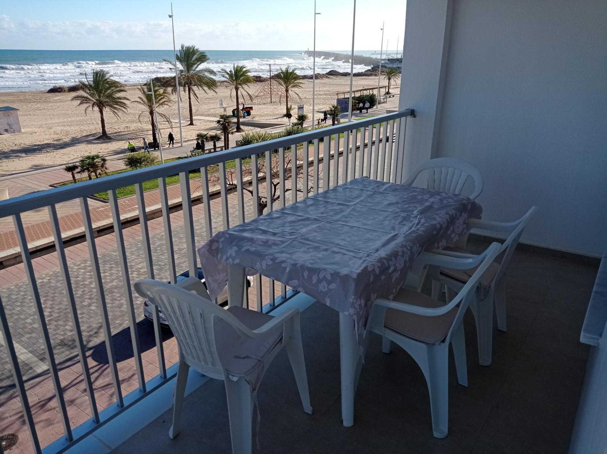 Apartamentos Bonaire 1ª Linea Wifi Solo Familias Serviplaya Gandía Oda fotoğraf