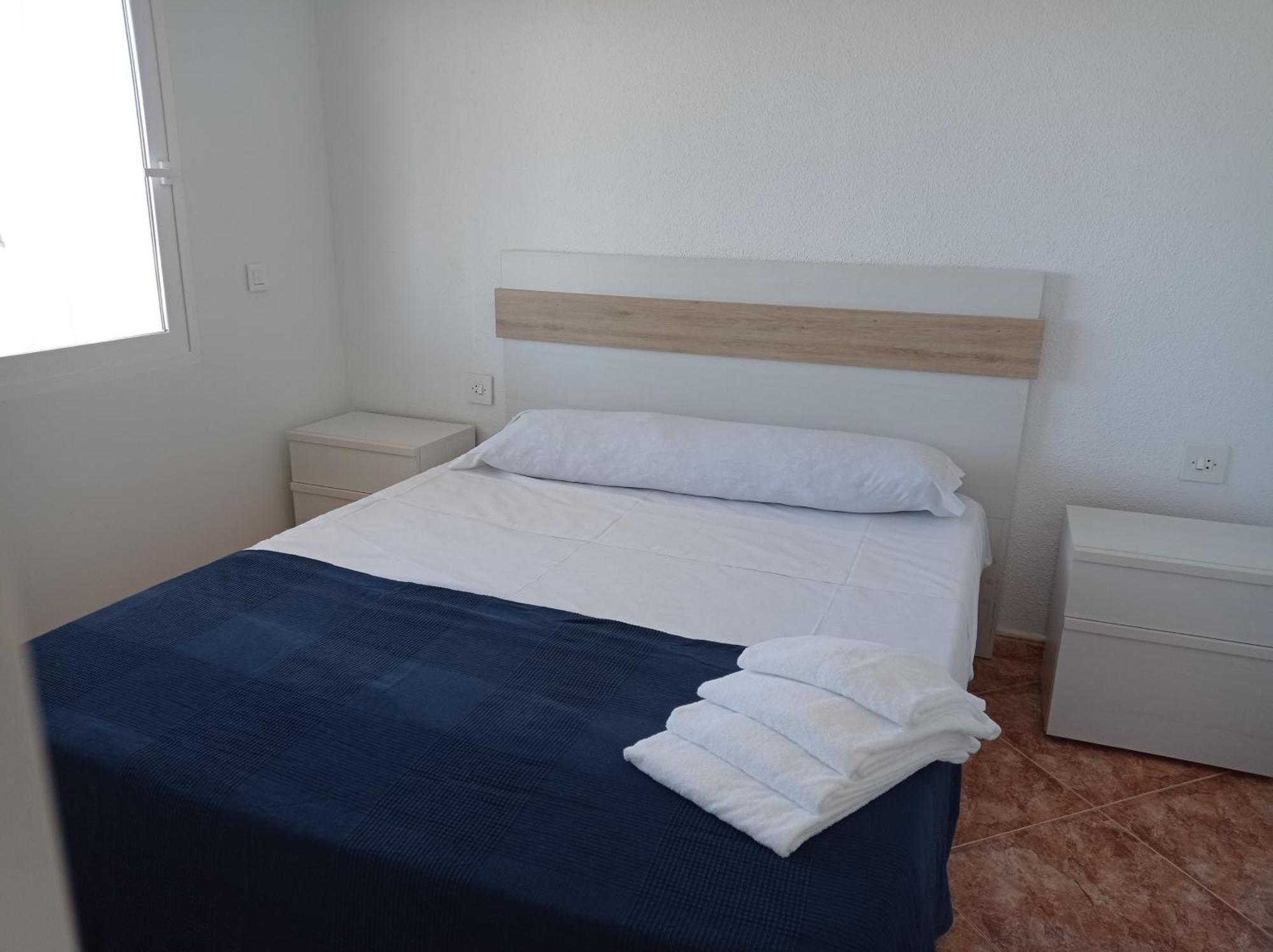 Apartamentos Bonaire 1ª Linea Wifi Solo Familias Serviplaya Gandía Oda fotoğraf